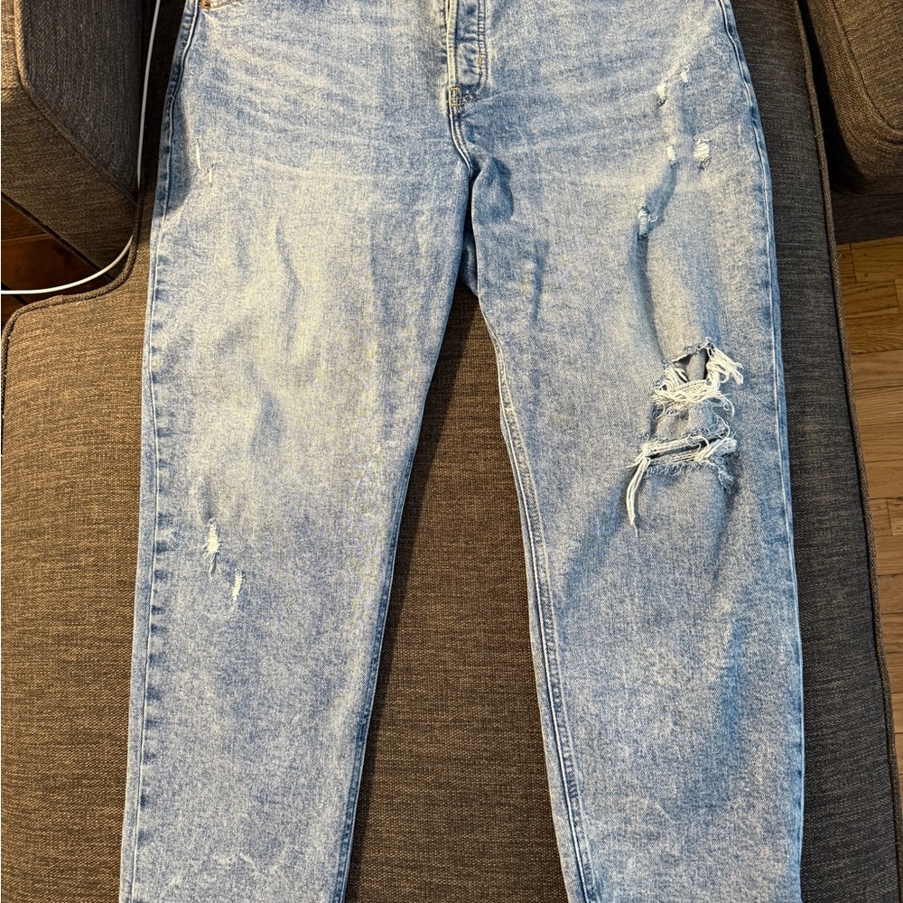 Old Navy Distressed High-Rise Light Wash Jeans